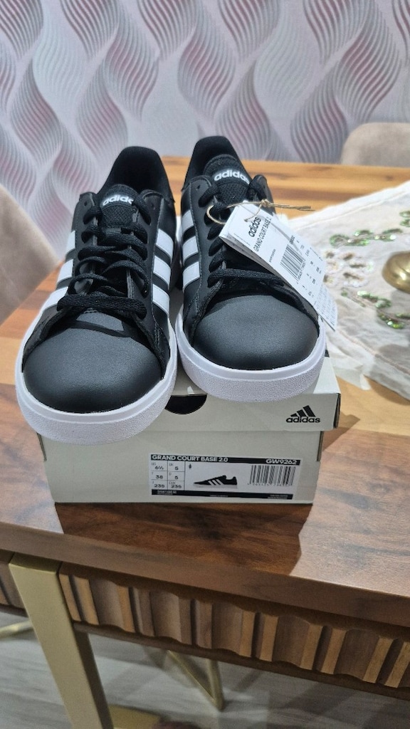 Orjinal Etiketli Adidas Ayakkabı - 4