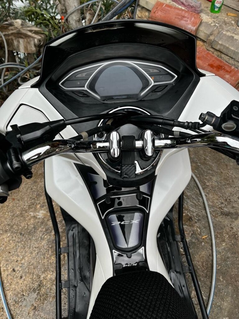 HONDA PCX - 7