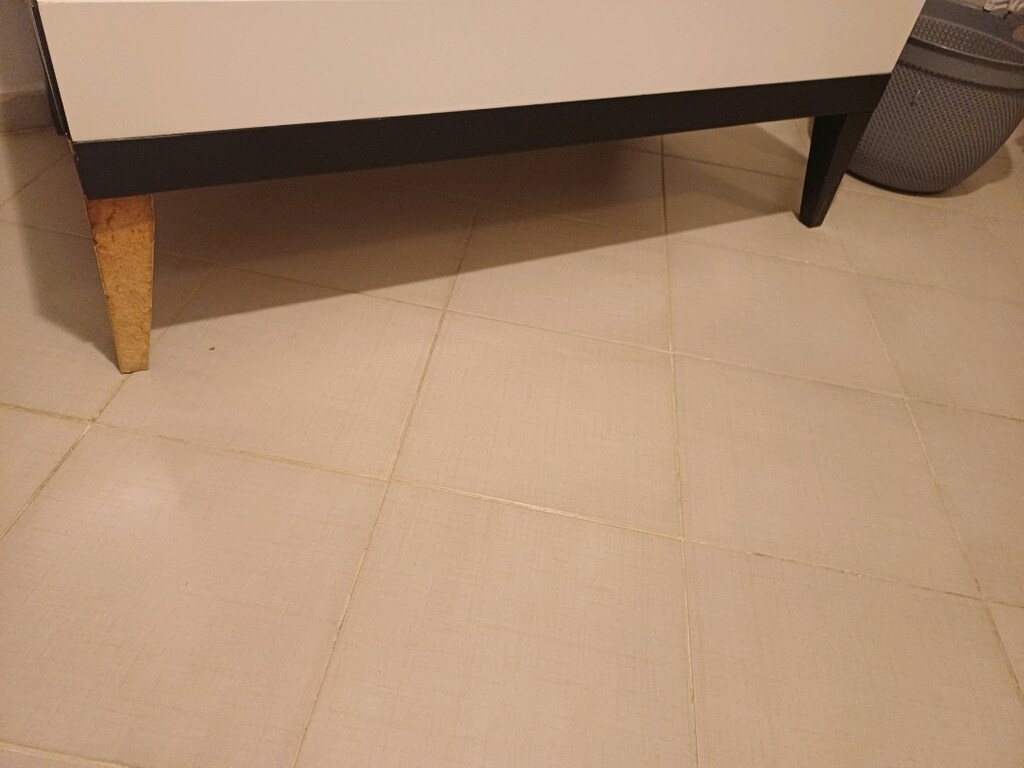 sallanan koltuk ve çekmeceli sehpa - 4