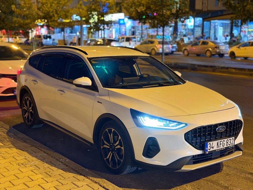 2023 hatasız boyasız FORD FOCUS - 2