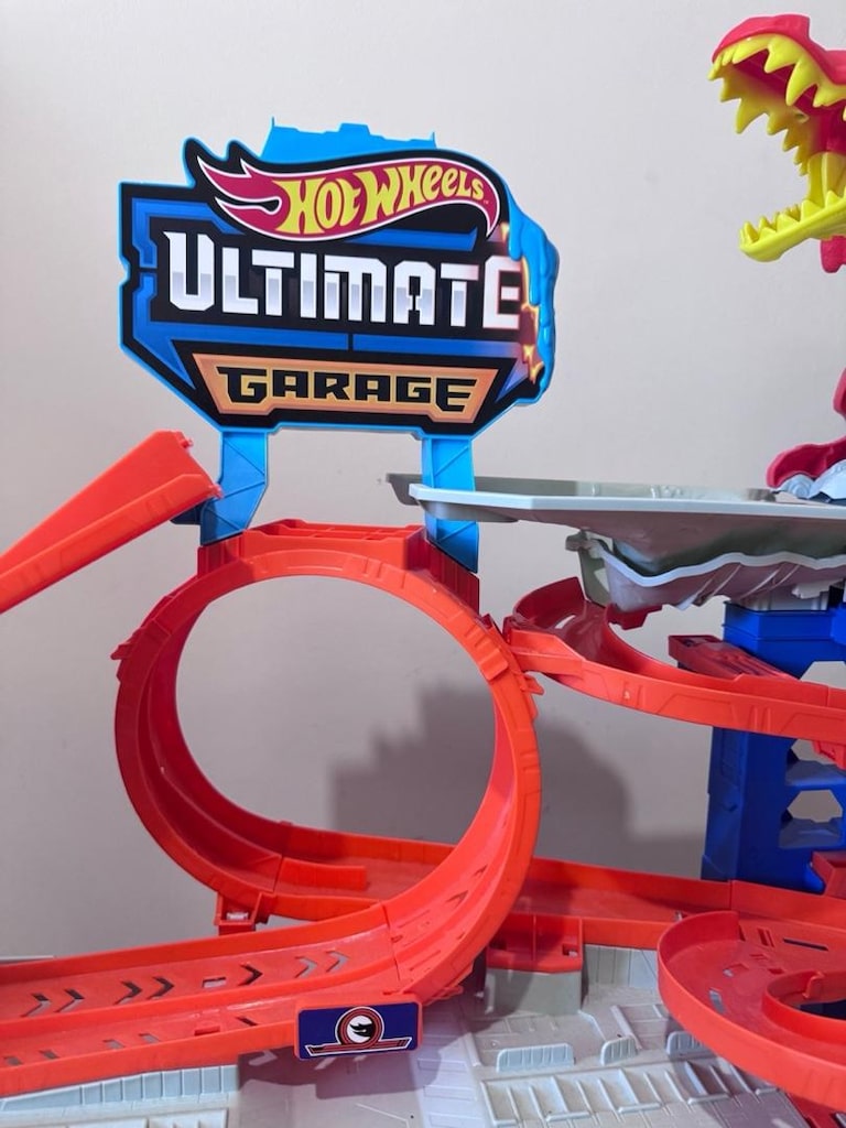 HOT wheels Ultimate Garage - 3