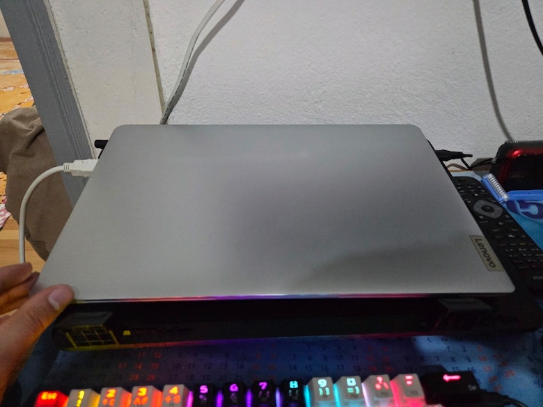 Lenovo Leptop PC - 3