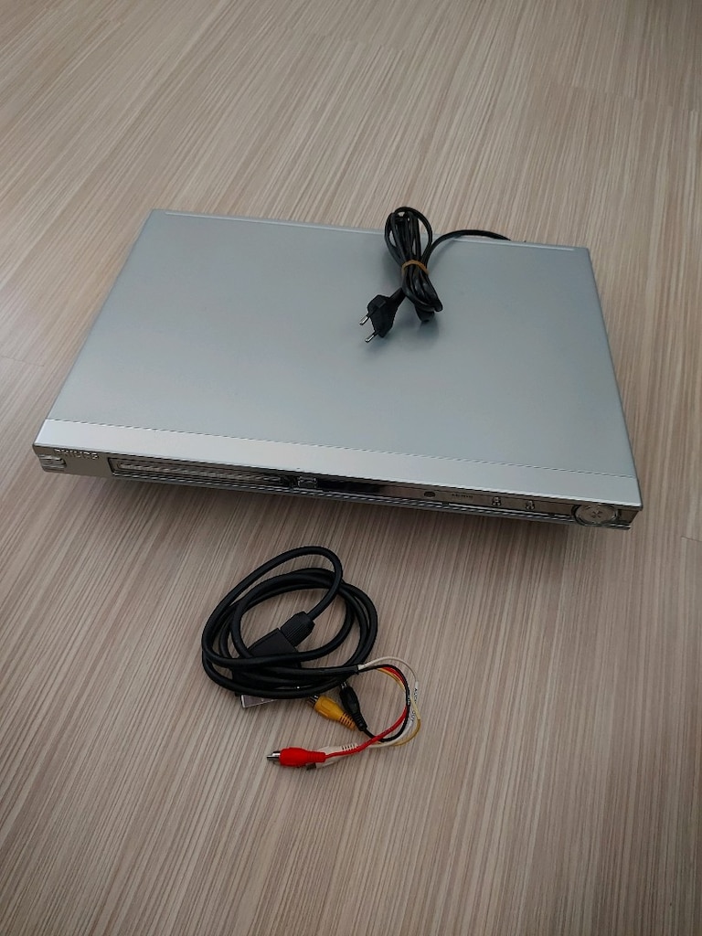 Philips Hdm DVD Player - 11
