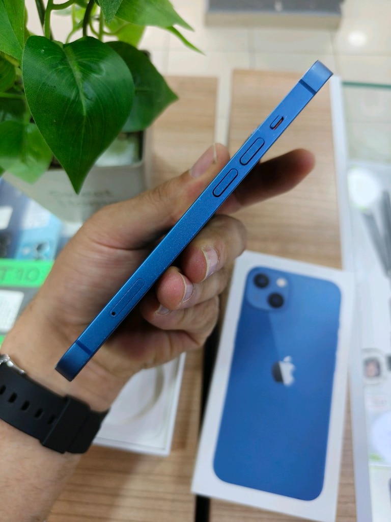 İPHONE 13 COK TEMİZ - 5