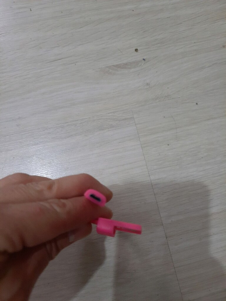 çeşitli şarj cihazı ve kablolar - 18