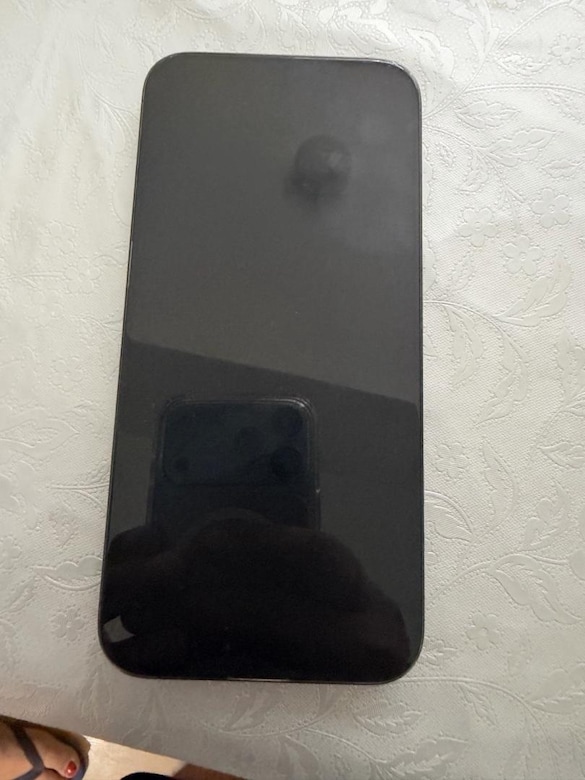 iphone 15 pro max yurt dışı şu an kullanıma kapalı - 3