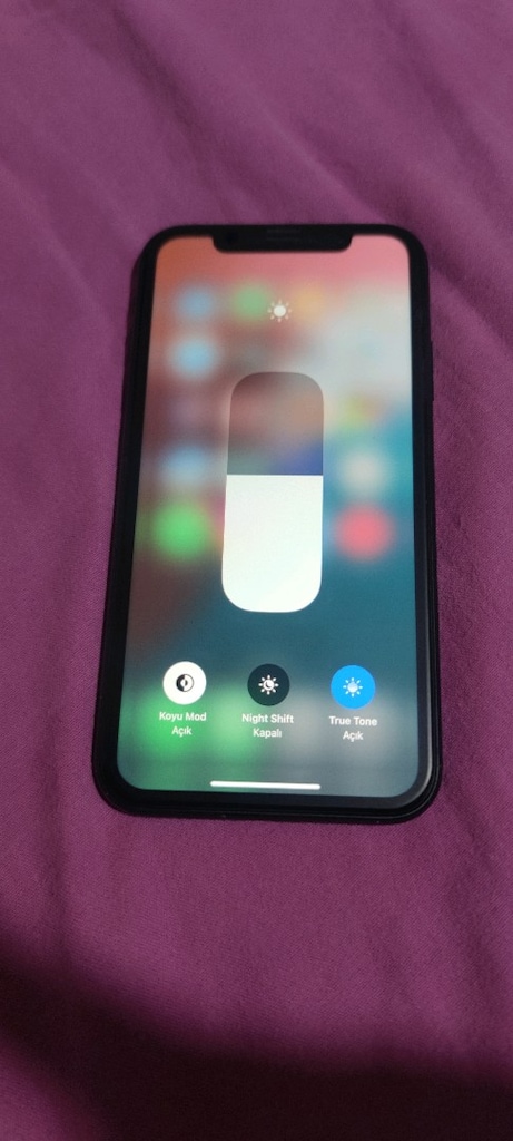 iPhone XR