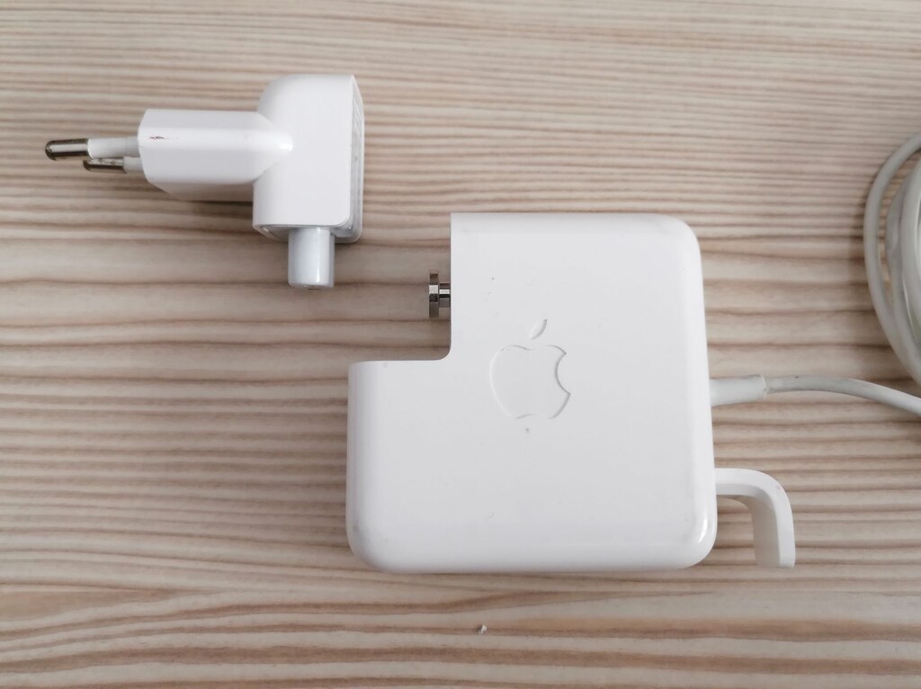 Apple MagSafe 1 Güç Adaptörü - 5