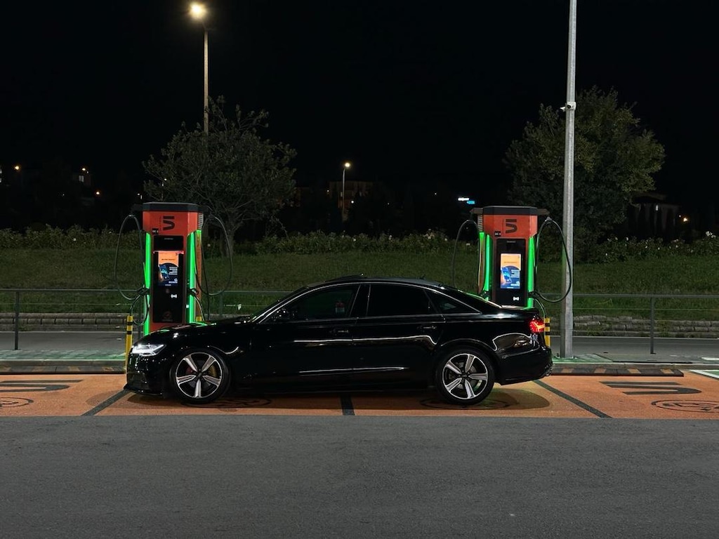 AUDI A6 - 5