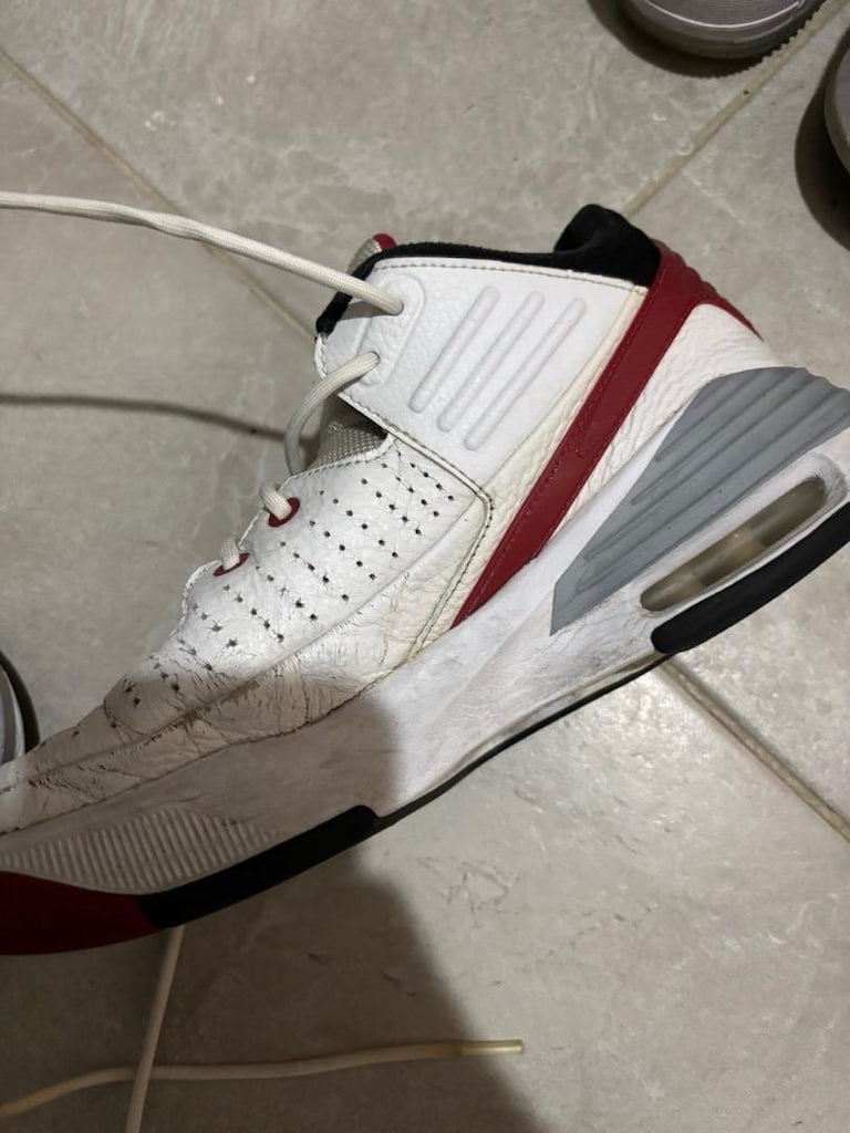 jordan max aura 5 - 6