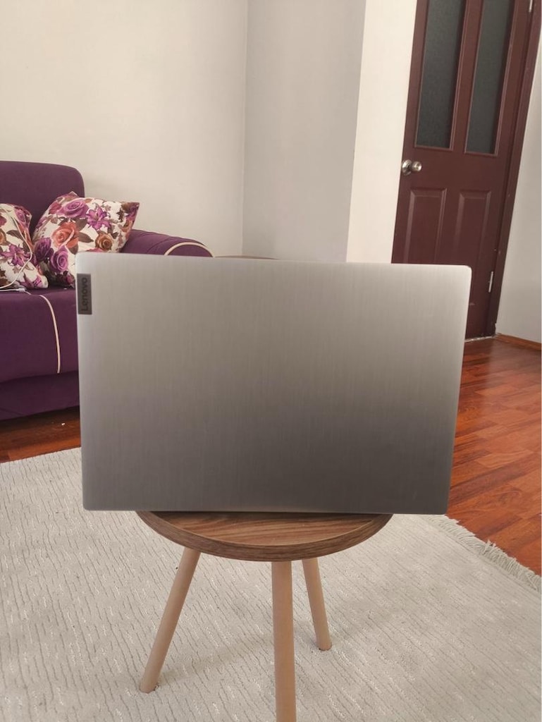 İ5 10. Nesil 256 GB ssd 8 GB ram Lenovo laptop - 5