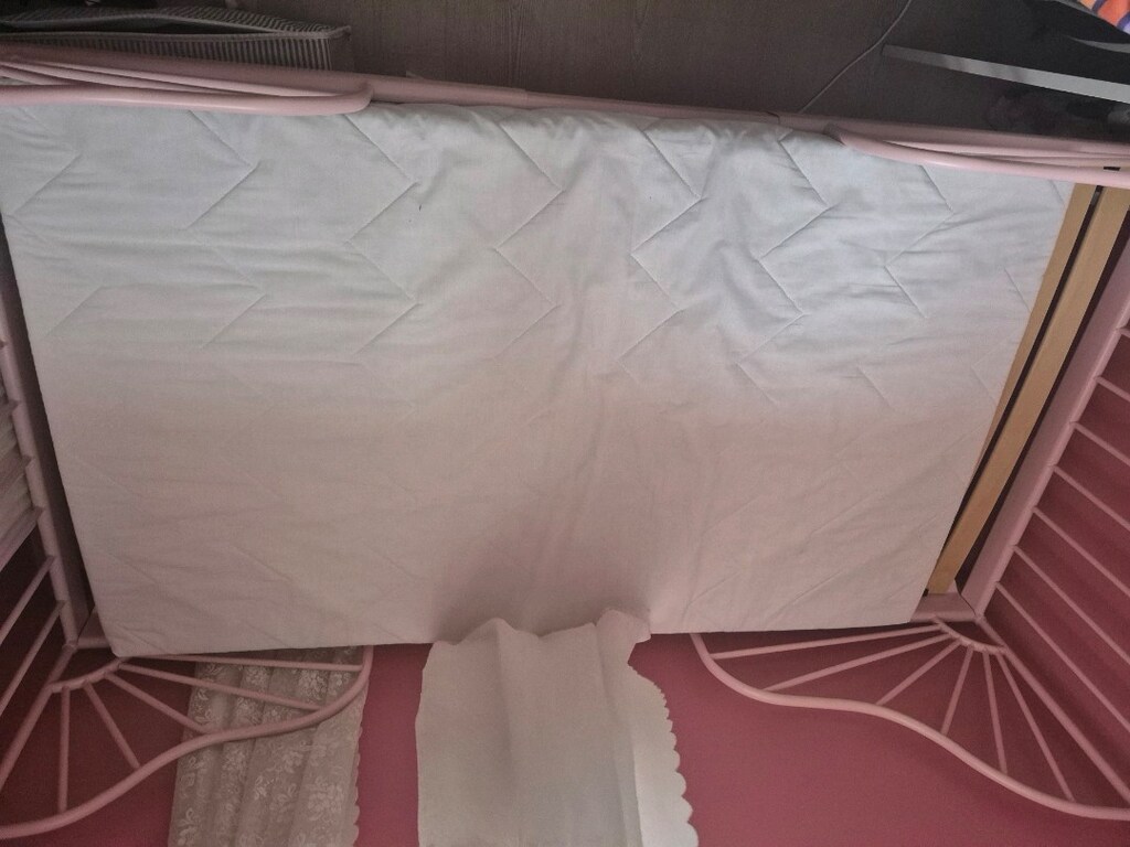 ikea buyeyebilen karyola pembe - 3
