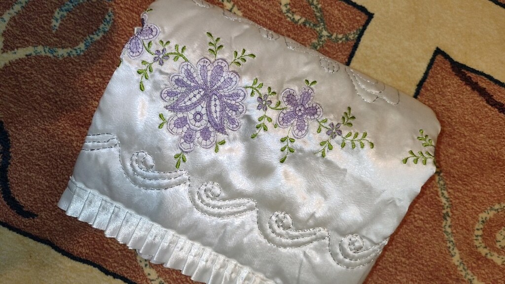 İşlemeli Saten Kumaş Seccade - 3