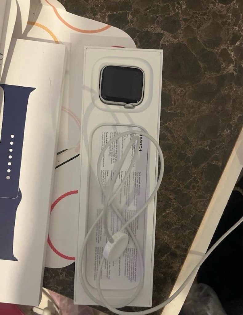 apple watch - 3