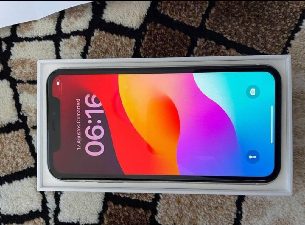 İphone 11 128GB TR FATURALI KUTULU YEŞİL - 2