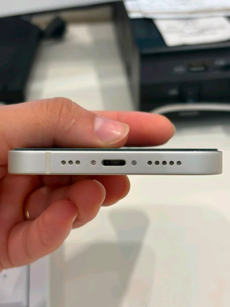 TERTEMİZ İPHONE 13 BEYAZ 128 GB - 7