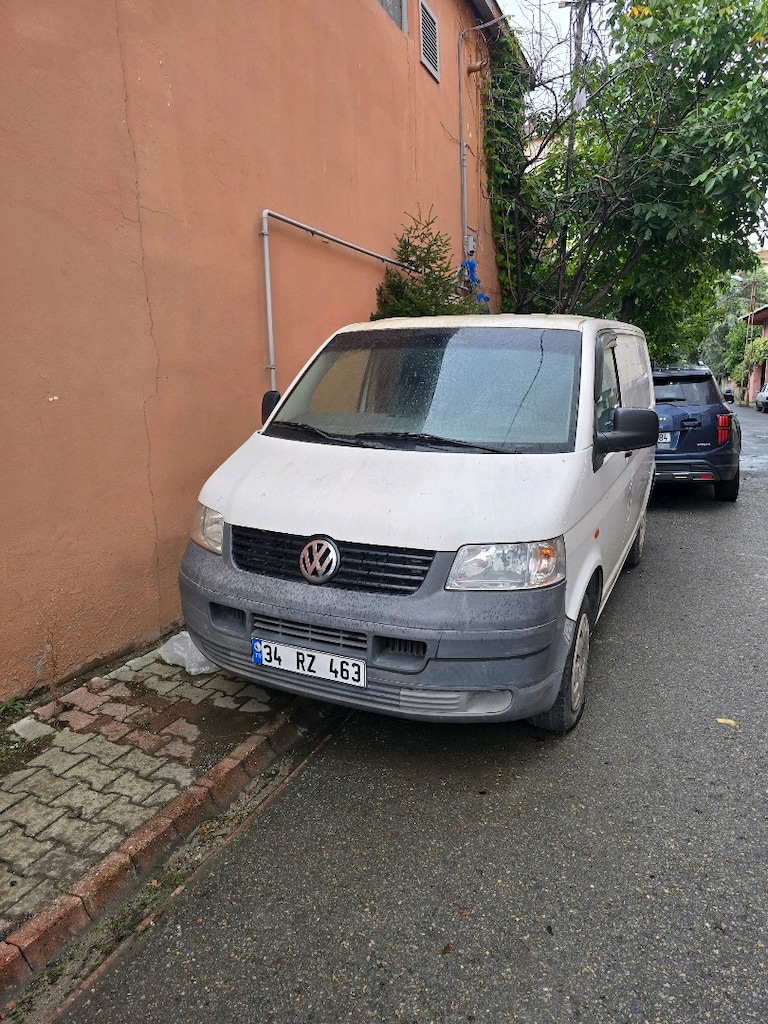 TRANSPORTER VOLKSWAGEN - 2