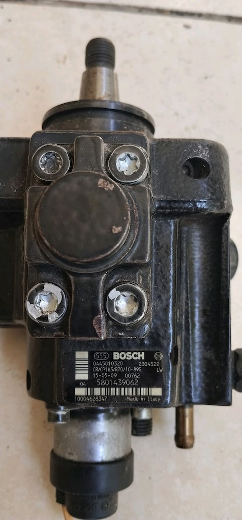 Yakıt pompası bosch 0445010320 Fiat Ducato, iveco Daily,Citroën Jumper - 2