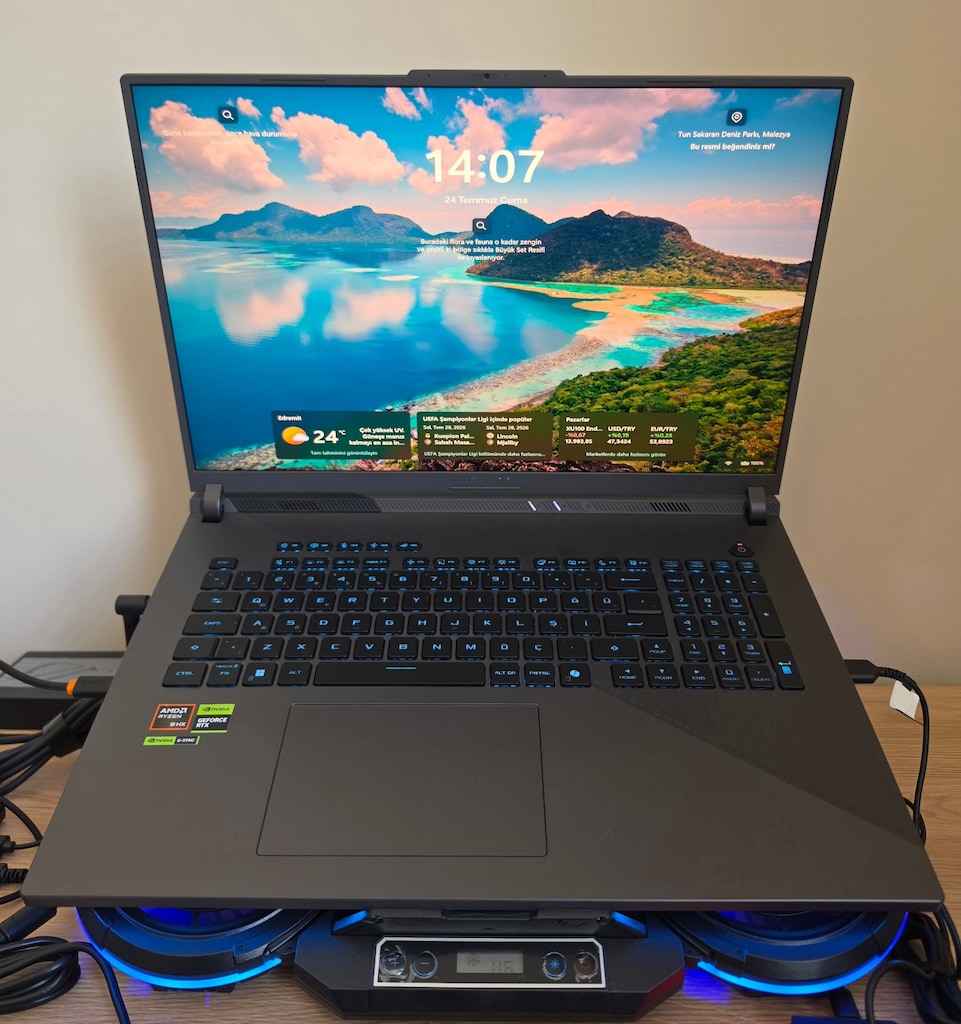 ASUS ROG Strix G18-Ryzen 9 8940HX-RTX 5070-16GB RAM-1TB M2 SSD - 5