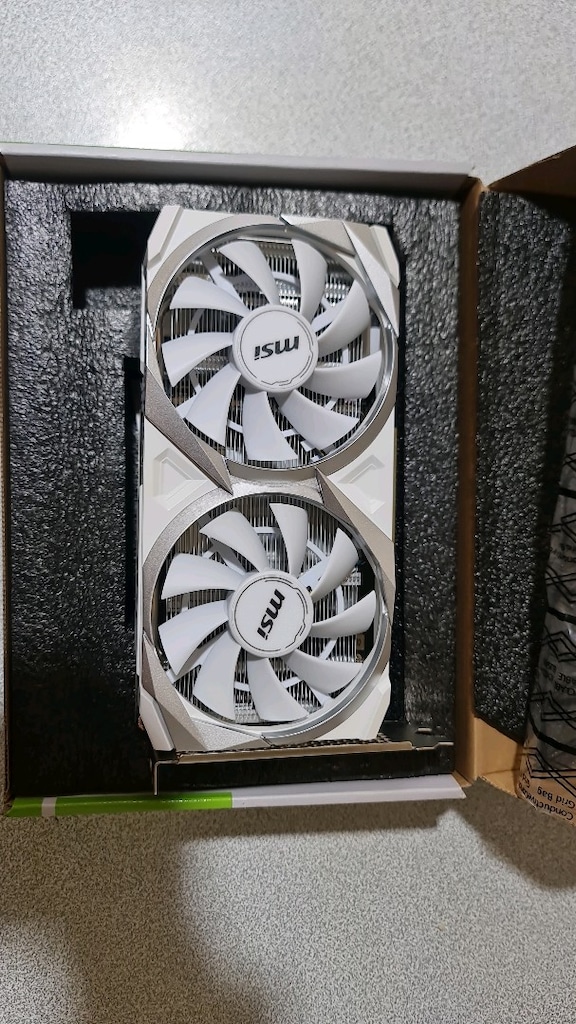 MSI GEFORCE RTX 3050 VENTUS 2X XS WHITE OC 8GB GDDR6 128Bit DX12 NVIDI - 3