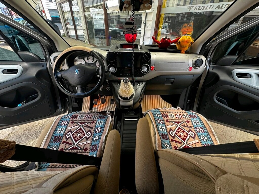 MASRAFSIZ - BAKIMLI 2010 325.000 km. - 10