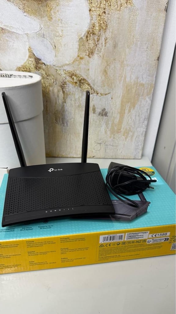 Tp-link 4G LTE ROUTER TL-MR100 300 mbps wifi modem - 2