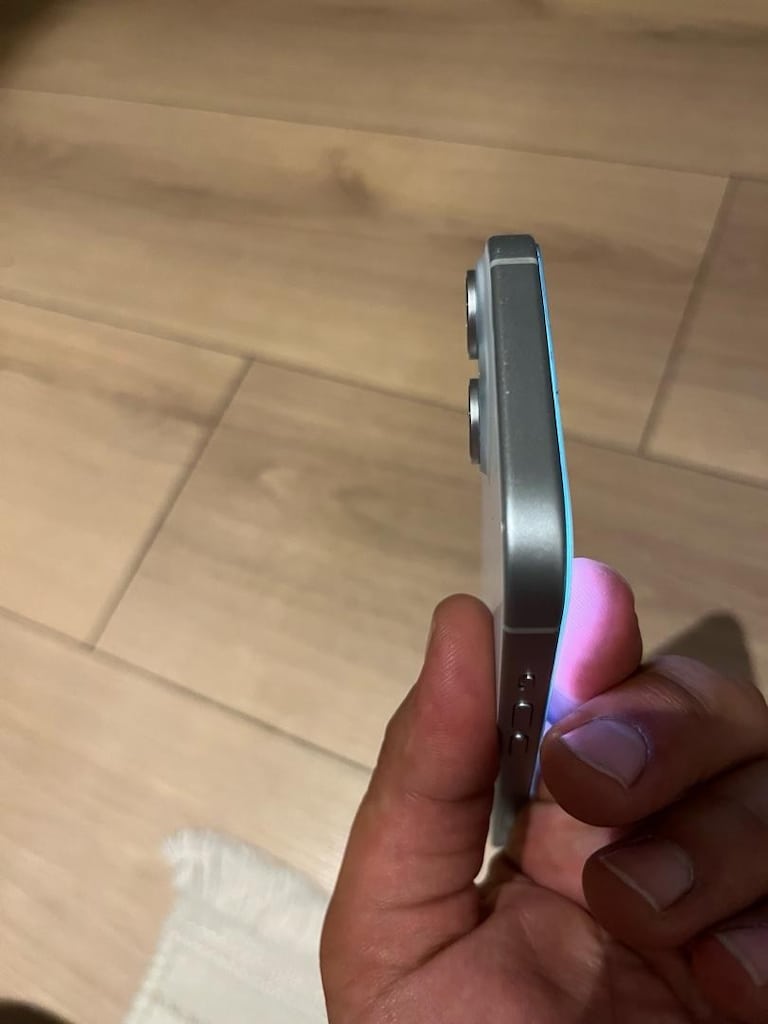 telefon iPhone 15 - 2
