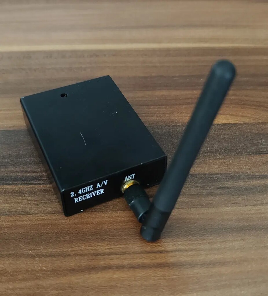 24 Mini-RX 2.4GHz 3Ch Wireless A/V Receiver - 6