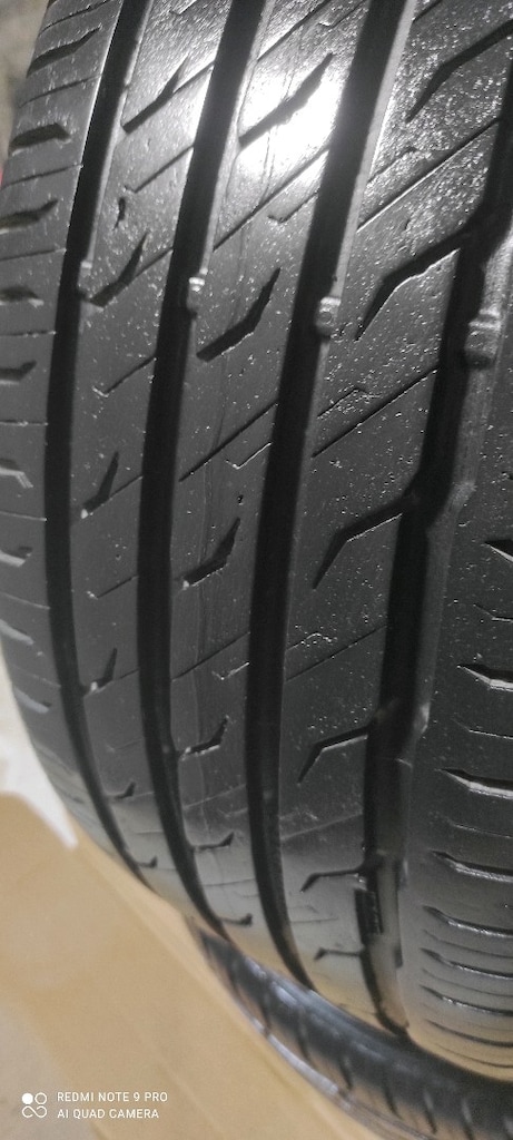 225/45/17 YENİ AYARINDA DİŞ DERİNLİĞİ %95 CİVARI 2 ADET TOPLAM 2650 tl - 4