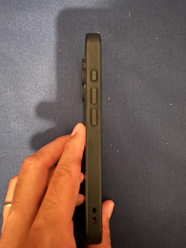 iPhone 16 Cam MagSafe Siyah Kılıf - 3