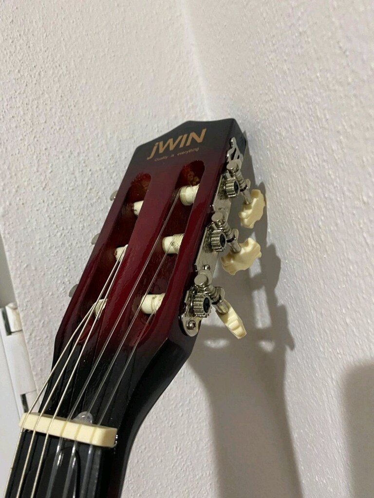 Jwin Gitar yeni - 4