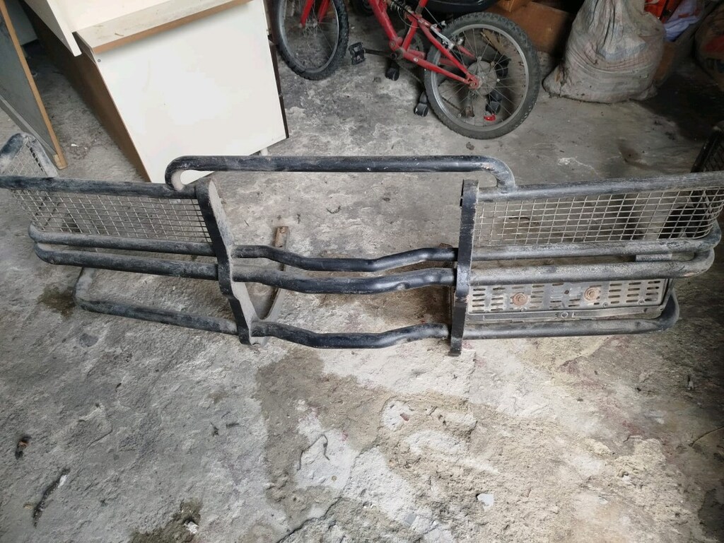 Mitsubishi L300 Tampon - 3