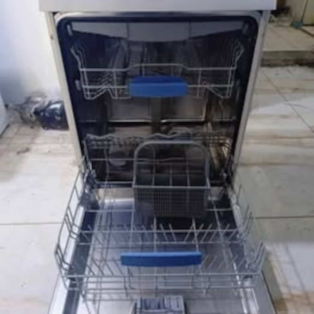 7.000 TL Etkin 7.000 TL Etkin 7.000 TL Etkin Bosch inox 5 programlı 3 - 3