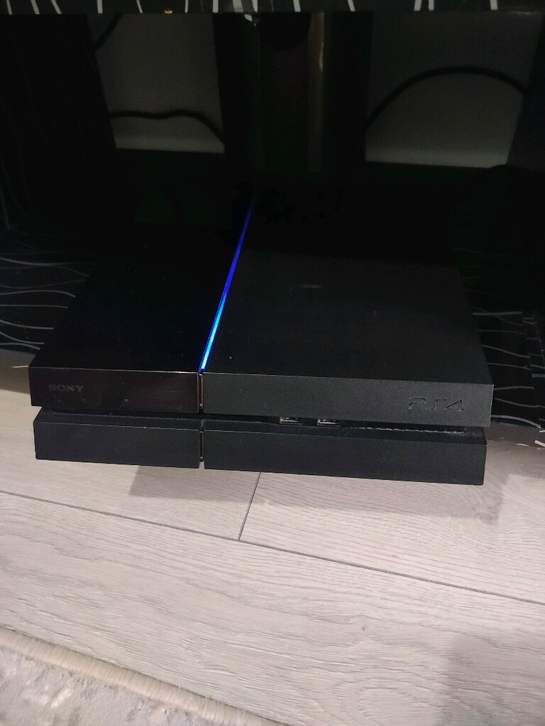 ps4 1tb 3kol+7oyun 2 adet şarj - 13