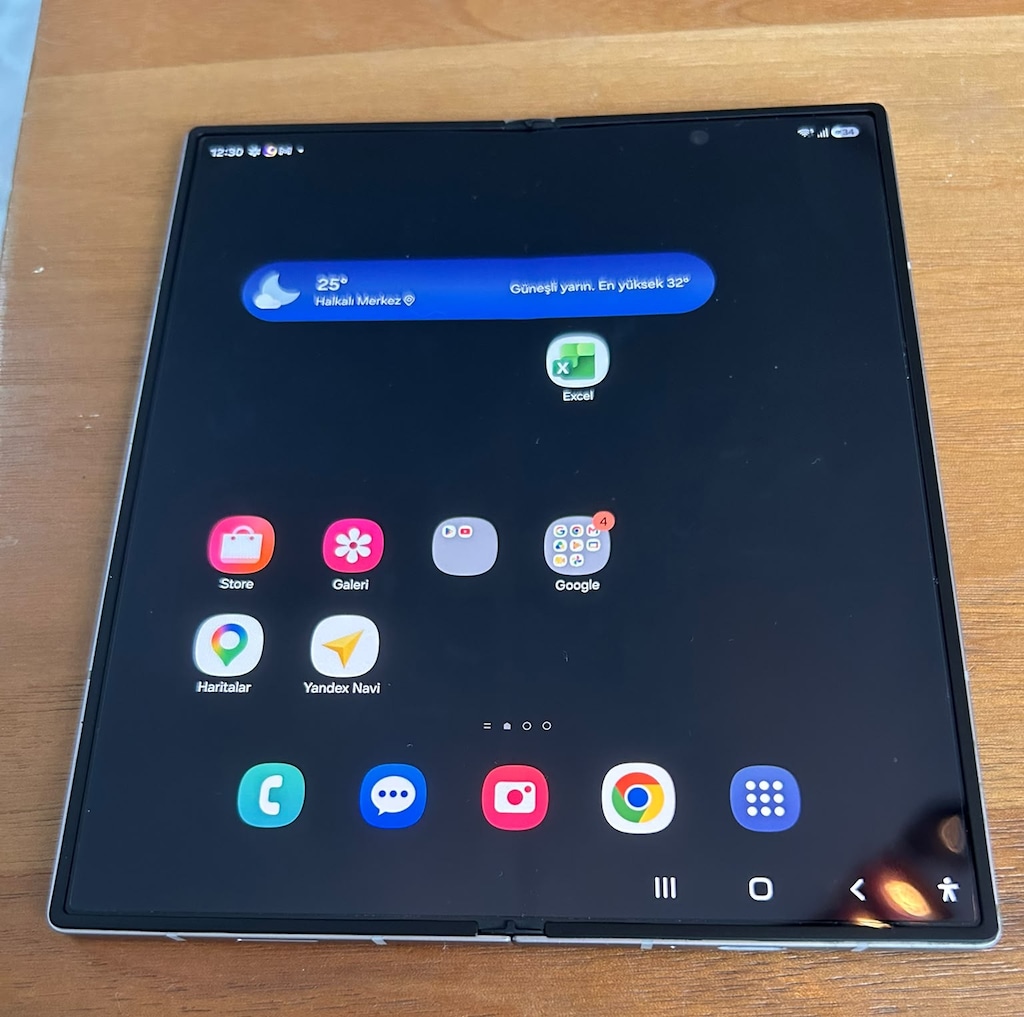 Samsung Z Fold 6 - 5