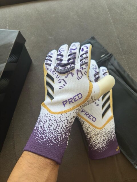 Adidas Predator Kaleci Eldiveni