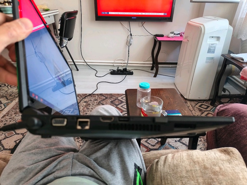 EN UCUZ İ5 İŞLEMCİLİ LAPTOP GAMEPAD HEDİYE 2700 TL İLK GELEN ALIR! - 8