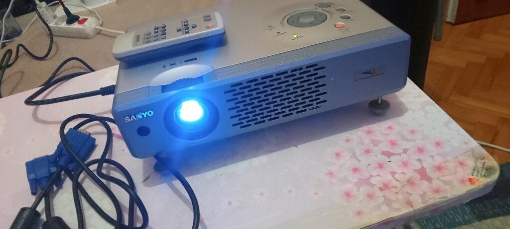 sanyo projektör çalışıyor - 3