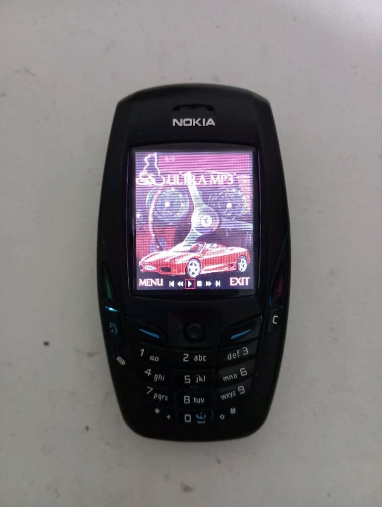 Nokia 6600 - 2