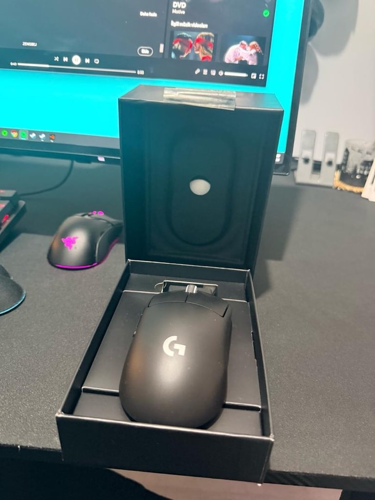 Logitech G Pro X Superlight 2 - 2