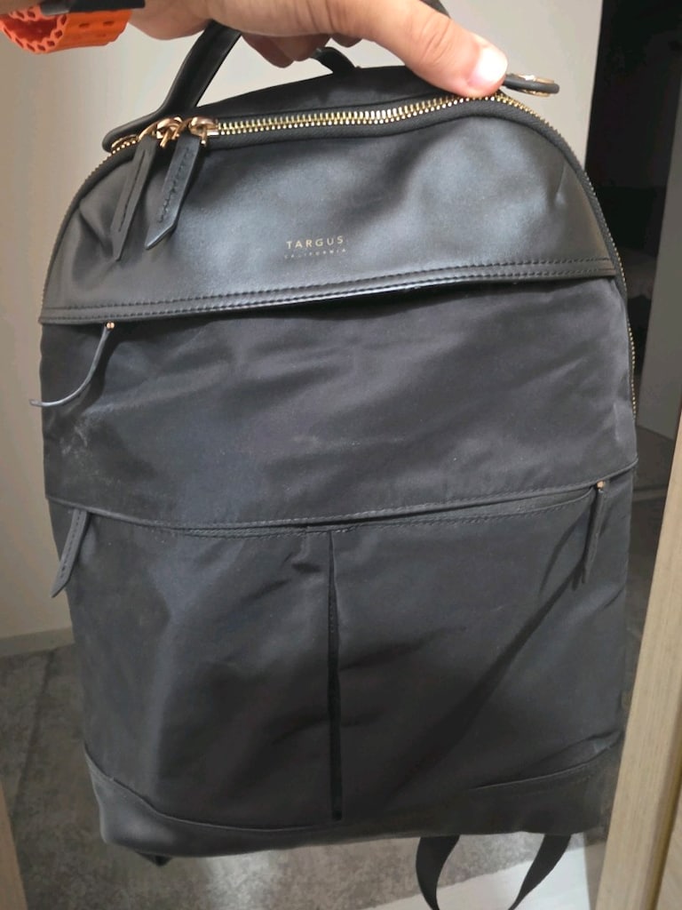 Targus Newport 15 İnç Laptop Sırt Çantası