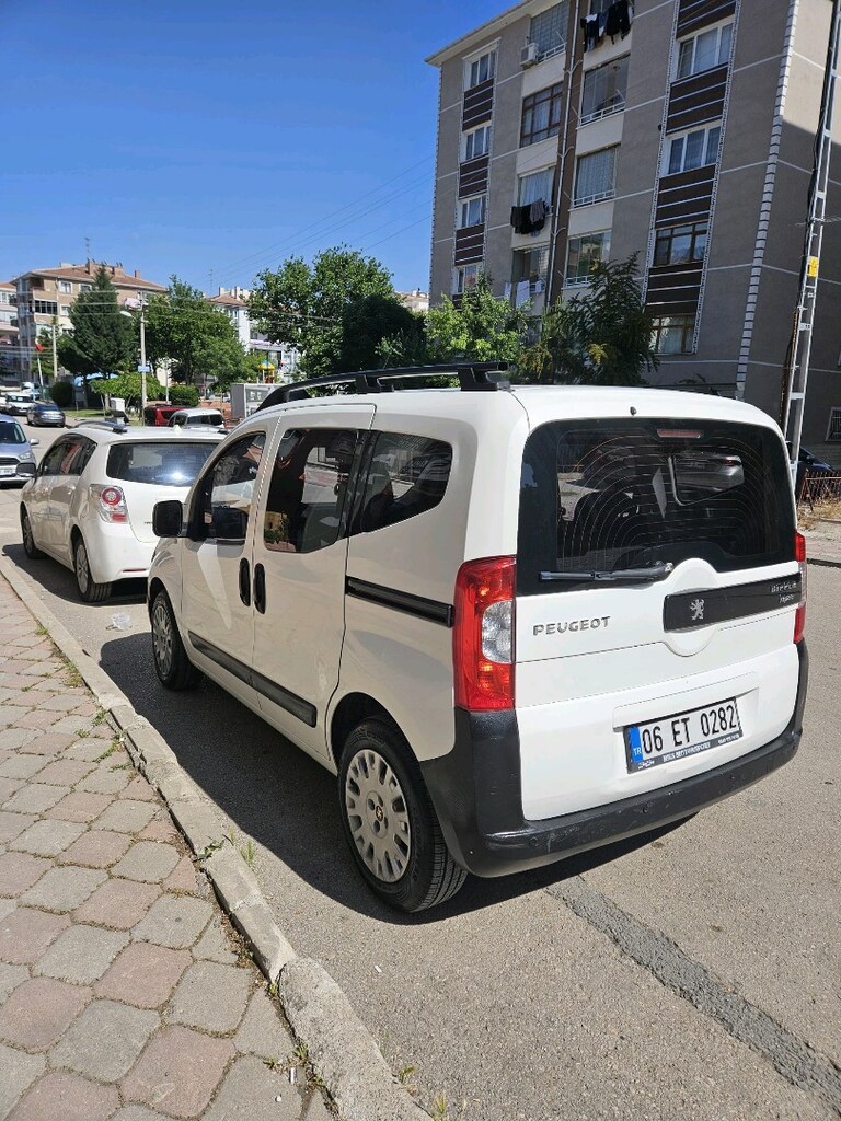 2011 Peugeot bipper 1.4 hdi comfort plas - 6