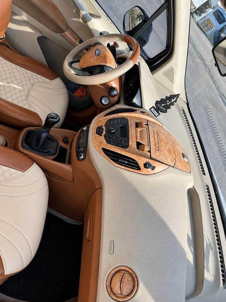SAHİBÜNDEN AİLE ARACI TEMİZ SIFIR MOTOR - 4