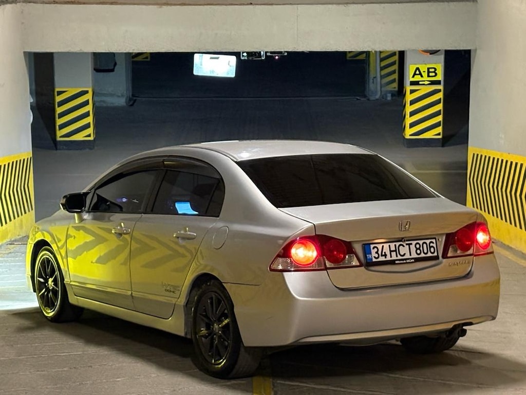 HONDA CİVİC TEMİZ DÜZGÜN ARAÇ ARAYANLARA - 4