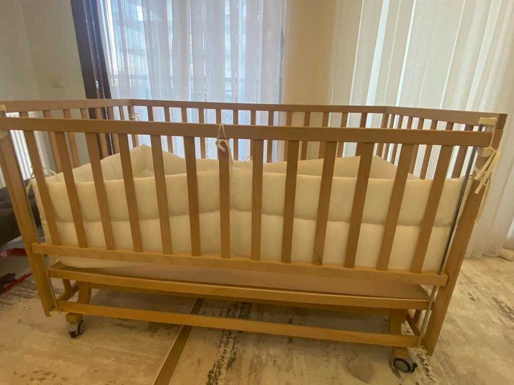 Doğal ahşap bebek beşiği - 10