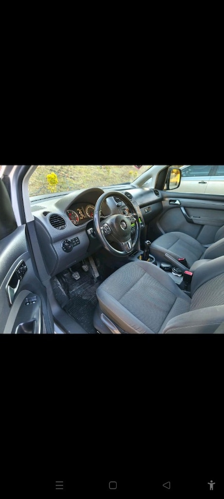 Volkswagen Caddy - 5