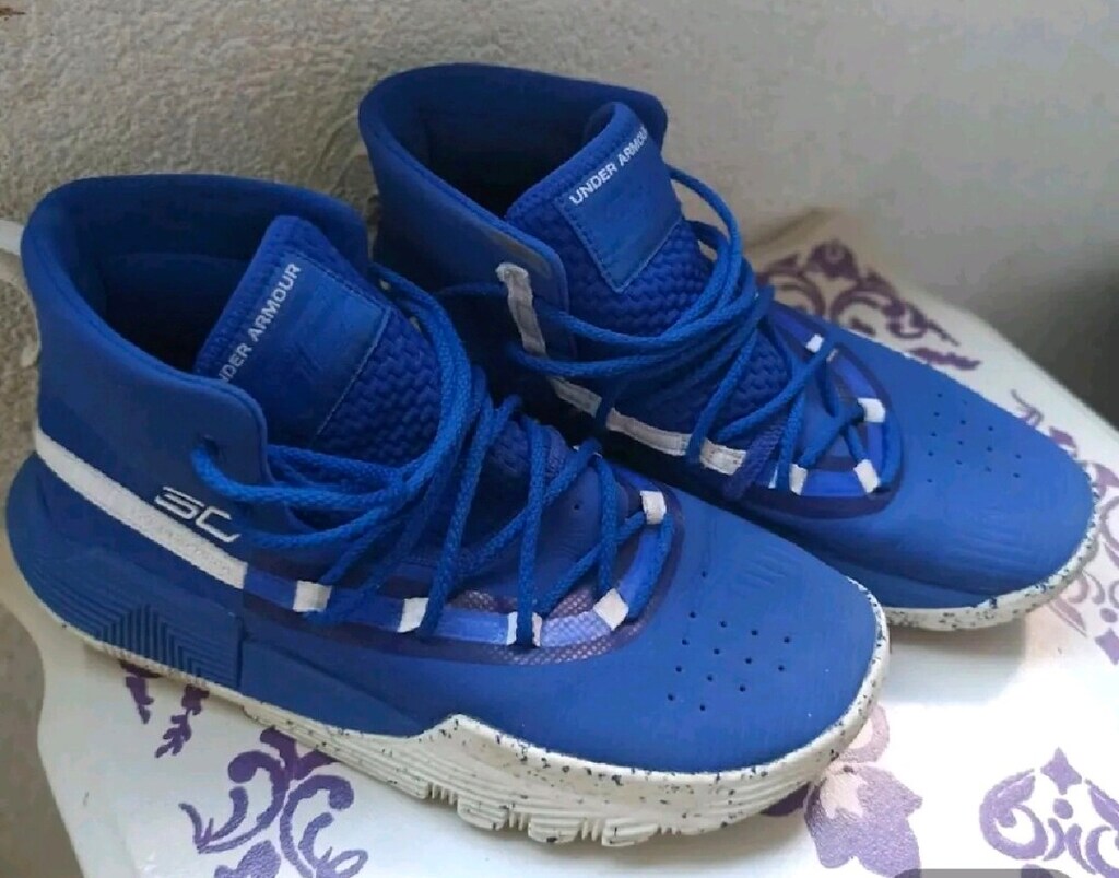 UNDER ARMOUR SPOR AYAKKABI