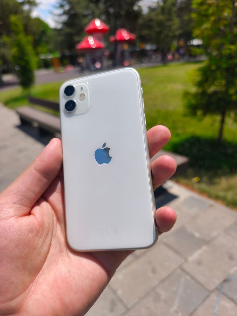 İPHONE 11 64 GB TR 48 - 2