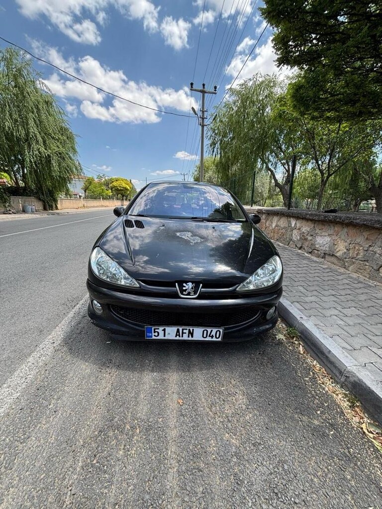 SAHİBİNDEN 2006 MODEL PEUGEOT 206 FELİNE 1.4 BENZİNLİ MANUEL HATASIZ - 13