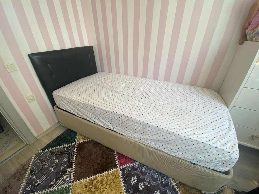 tek kişilik baza ve yatak - 7
